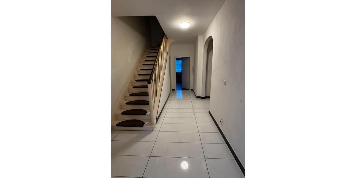 Etagenwohnung Rahden - 4 Zimmer, 133 m&sup2;, 1.100&euro; | Angebot:24885005