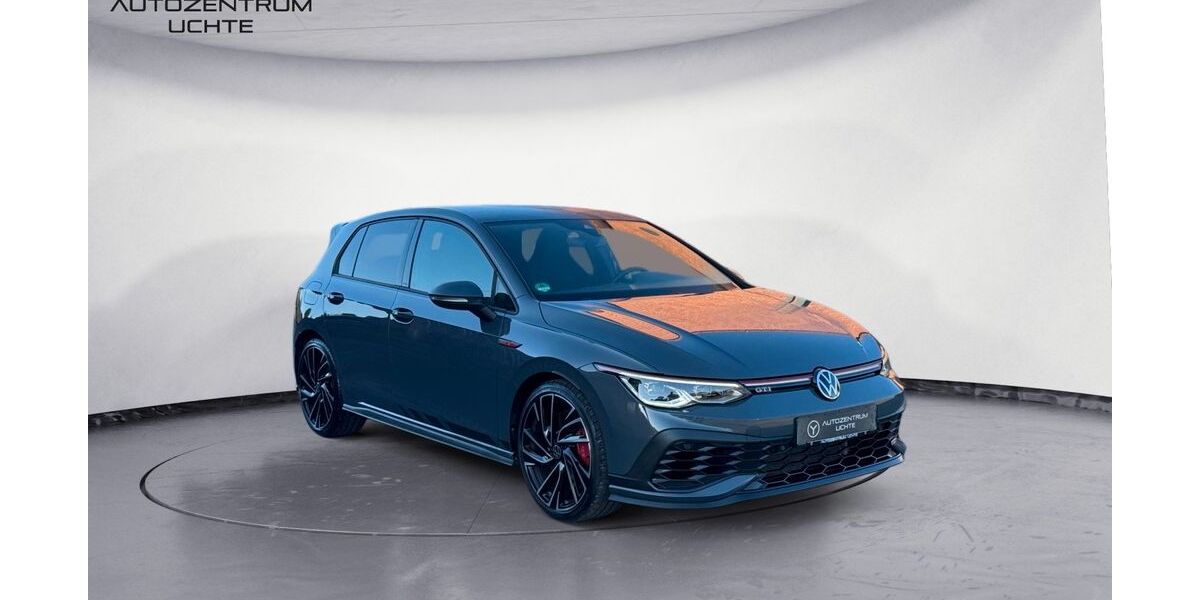 VW Golf 59.900 km 29.799 &euro; Uchte 31600