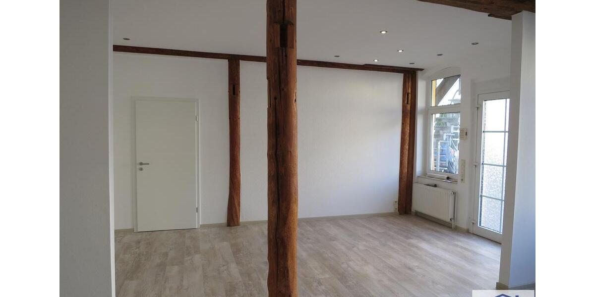 Erdgeschoßwohnung Bünde - 2 Zimmer, 70 m&sup2;, 590&euro; | Angebot:25416425