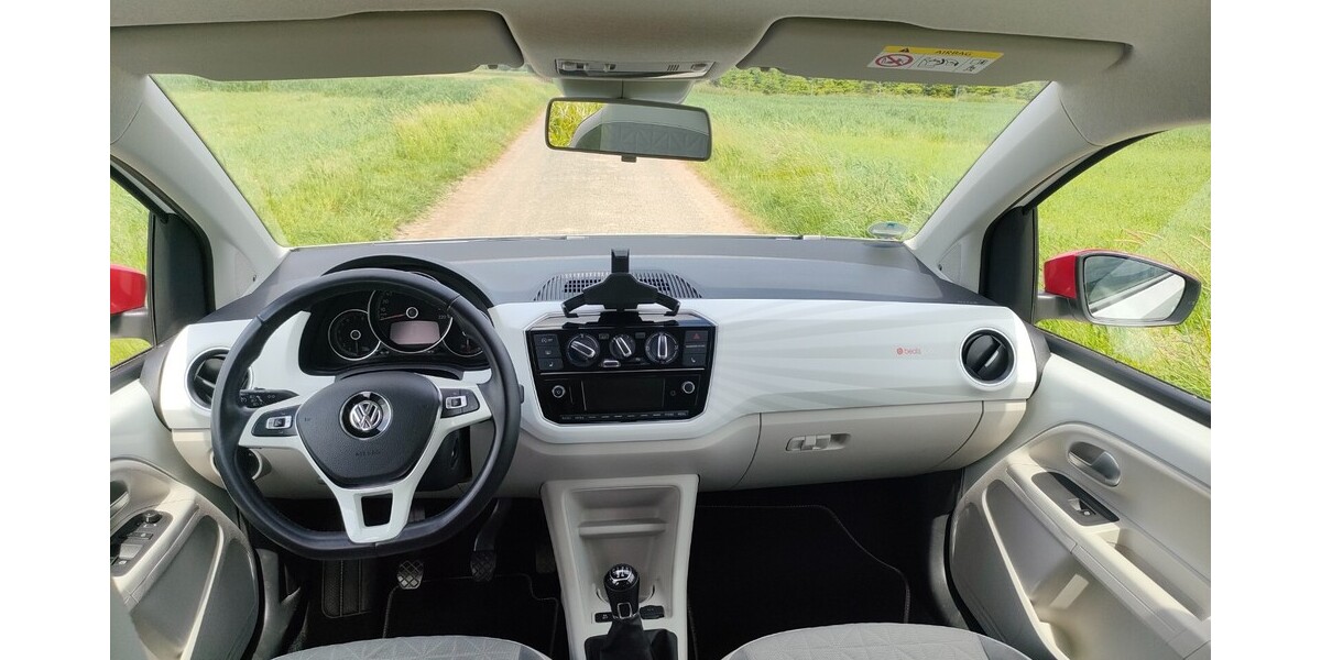 VW UP 64.860 km 11.250 &euro; Lübbecke 32312