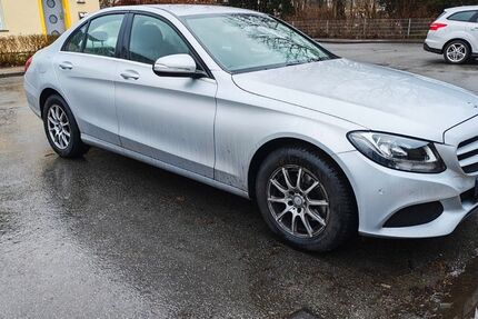 Mercedes-Benz C 180 103.900 km 11.000 &euro; herford 32049