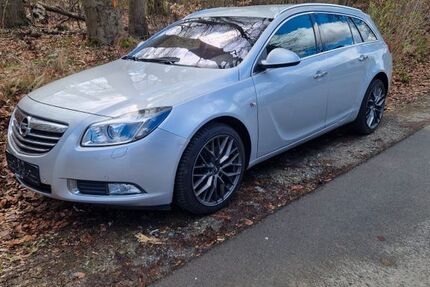 Opel Insignia 72.069 km 5.600 &euro; Rödinghausen 32289