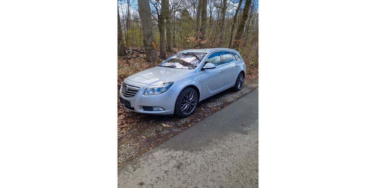 Opel Insignia 72.069 km 5.600 &euro; Rödinghausen 32289