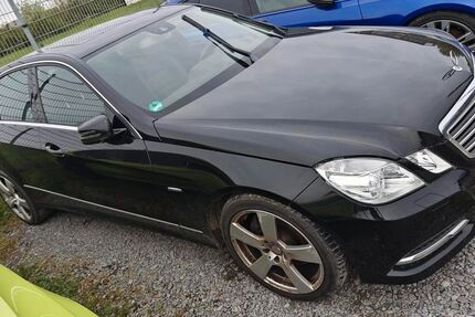 Mercedes-Benz E 300 197.600 km 9.980 &euro; Minden 32423