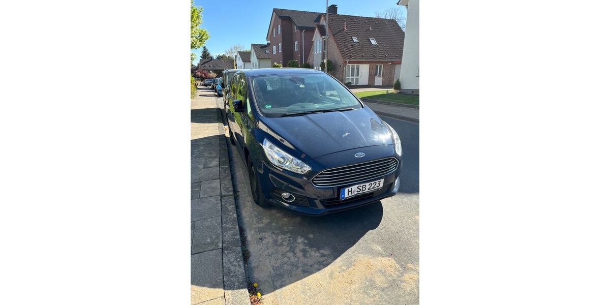 Ford S-Max 198.000 km 7.500 &euro; Herford 32052