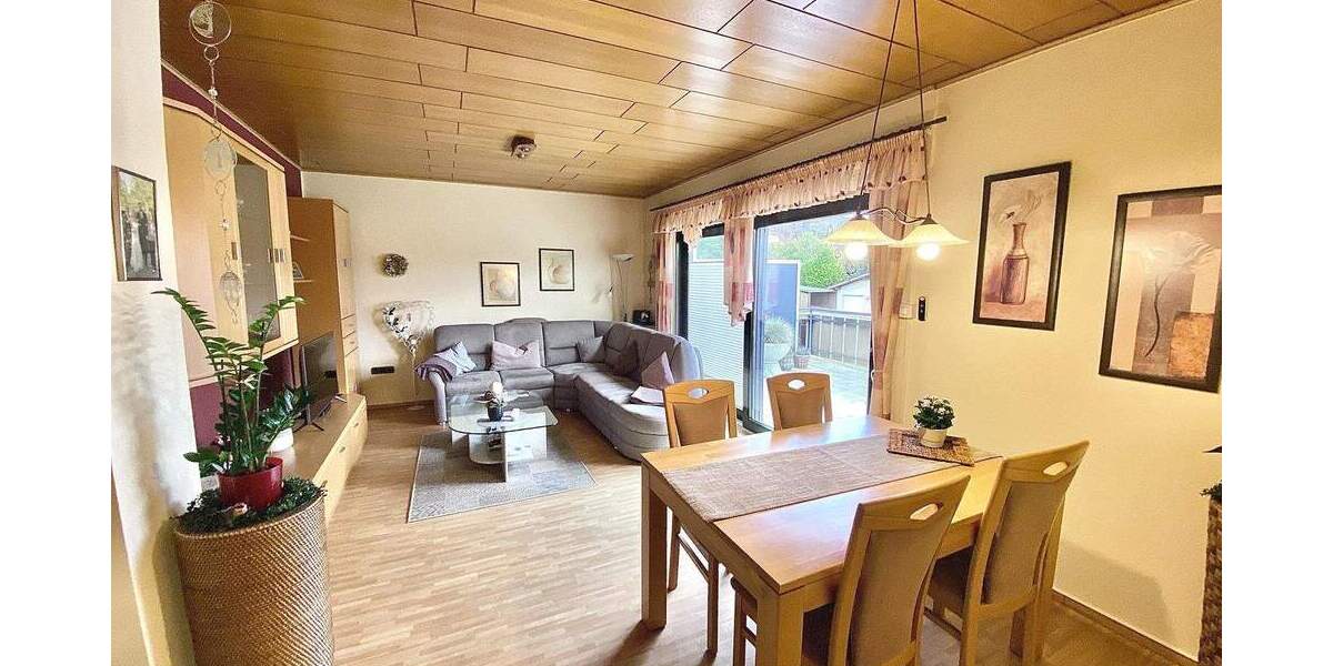 Mehrfamilienhaus, Wohnhaus Preußisch Oldendorf Börninghausen - 4 Zimmer, 220 m&sup2;, 285.000&euro; | Angebot:25779358