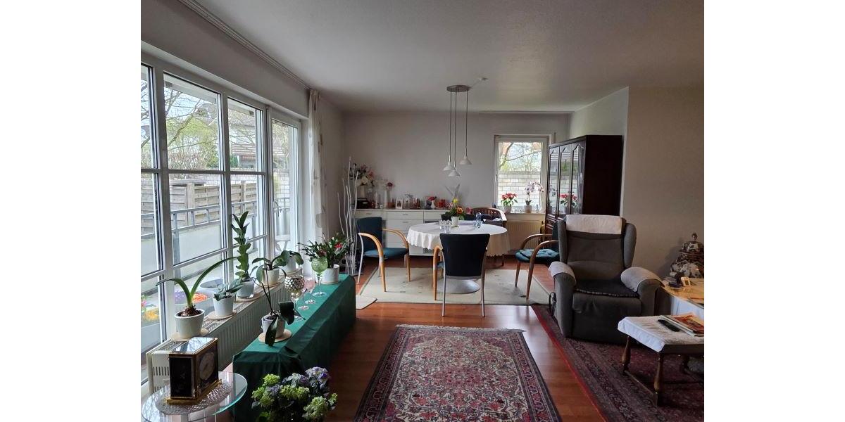 Erdgeschoßwohnung Bad Salzuflen - 3 Zimmer, 113 m&sup2;, 1.100&euro; | Angebot:26035181