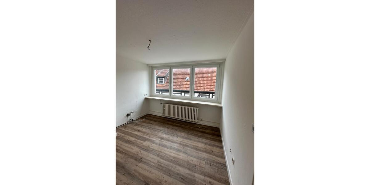 Etagenwohnung Lübbecke - 3 Zimmer, 115 m&sup2;, 620&euro; | Angebot:25978292