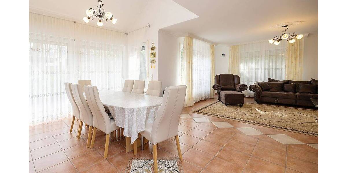Einfamilienhaus Lübbecke - 7 Zimmer, 185 m&sup2;, 429.000&euro; | Angebot:26643996