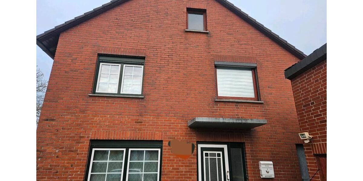 Einfamilienhaus Bückeburg - 9 Zimmer, 203 m&sup2;, 350.000&euro; | Angebot:26025354