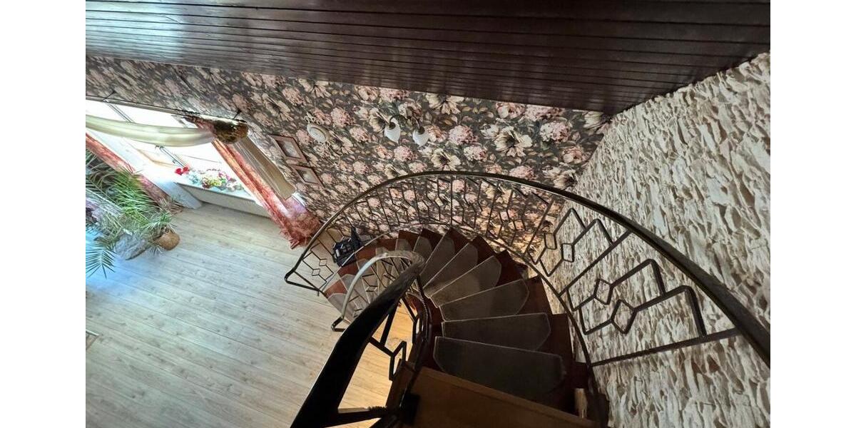 Doppelhaushälfte Extertal - 7 Zimmer, 190 m&sup2;, 199.000&euro; | Angebot:24848286