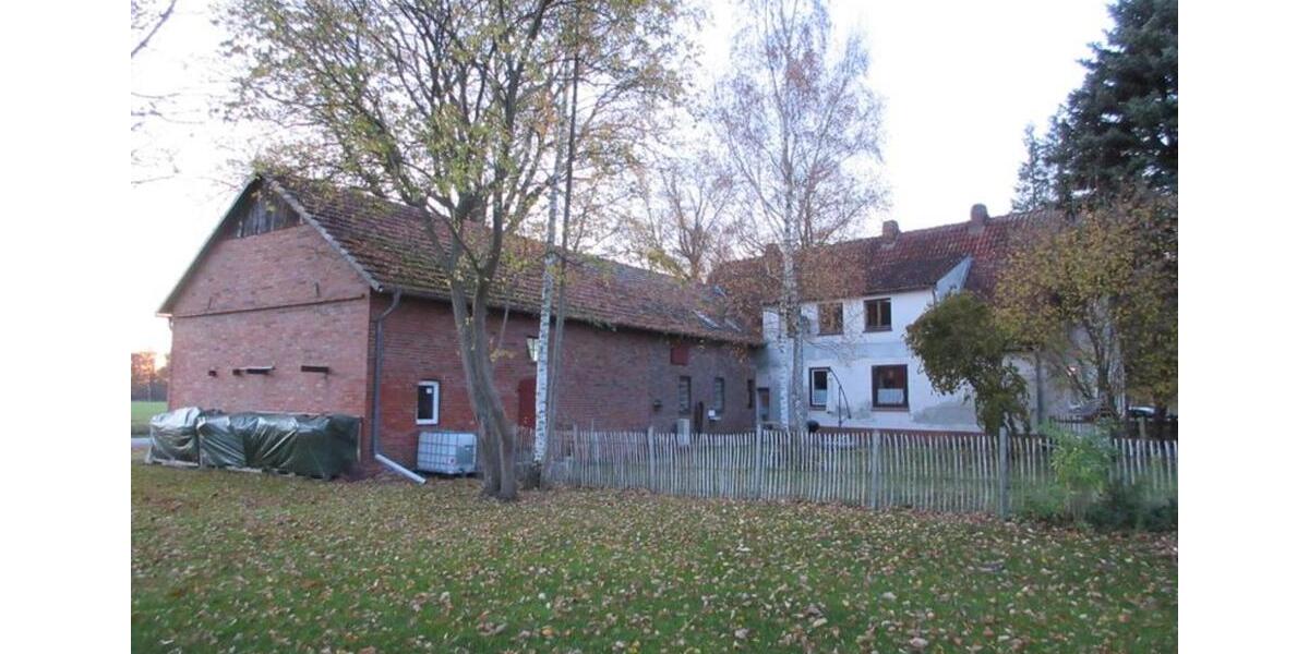 Bauernhaus, Landhaus Warmsen - 12 Zimmer, 230 m&sup2;, 179.000&euro; | Angebot:25781035