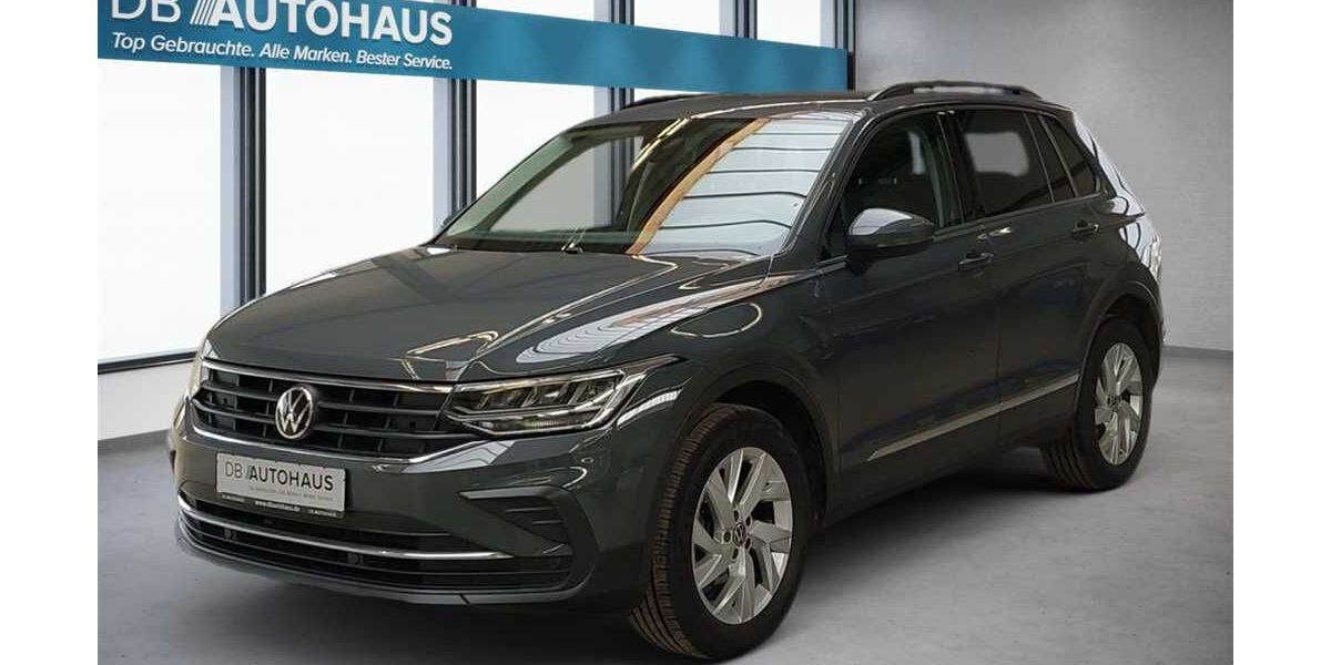 VW Tiguan 52.822 km 27.940 &euro; Bad Salzuflen 32105