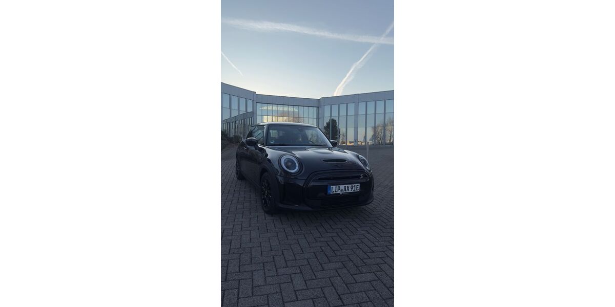 Mini Cooper SE 30.000 km 18.790 &euro; Bad Salzuflen 32108