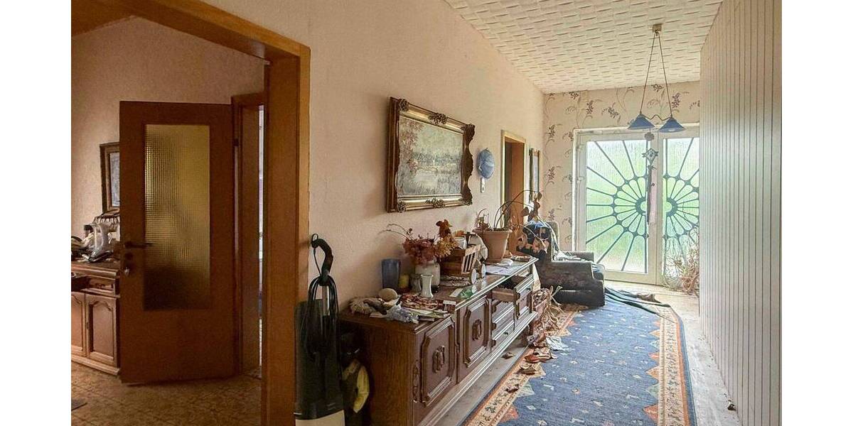 Mehrfamilienhaus, Wohnhaus Löhne Mennighüffen - 7 Zimmer, 185 m&sup2;, 199.000&euro; | Angebot:26738243