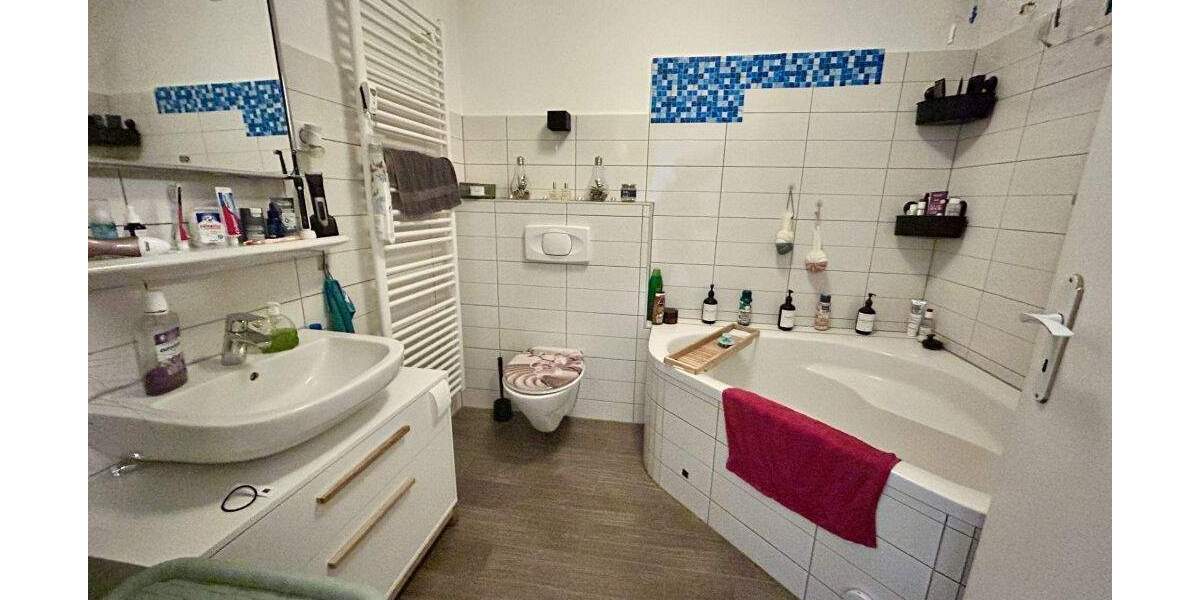 Etagenwohnung Bad Salzuflen-Ehrsen-Breden Ehrsen-Breden - 2 Zimmer, 72 m&sup2;, 125.000&euro; | Angebot:25683634