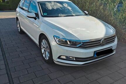 VW Passat Variant 127.000 km 16.999 &euro; Dörentrup 32694