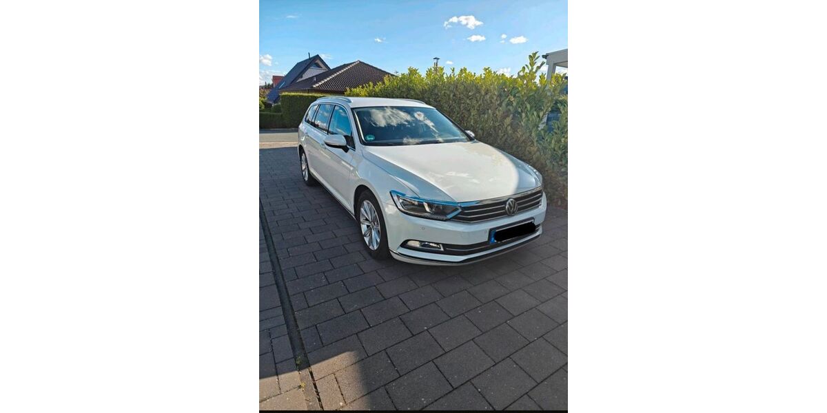 VW Passat Variant 127.000 km 16.999 &euro; Dörentrup 32694