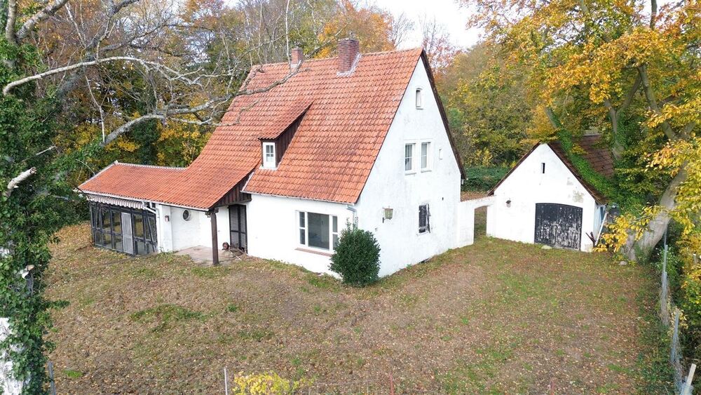 Bestandsimmobilie mit großem Gestaltungsspielraum, bereit für Ihre Vision - Einfamilienhaus Petershagen | Angebot:25925491