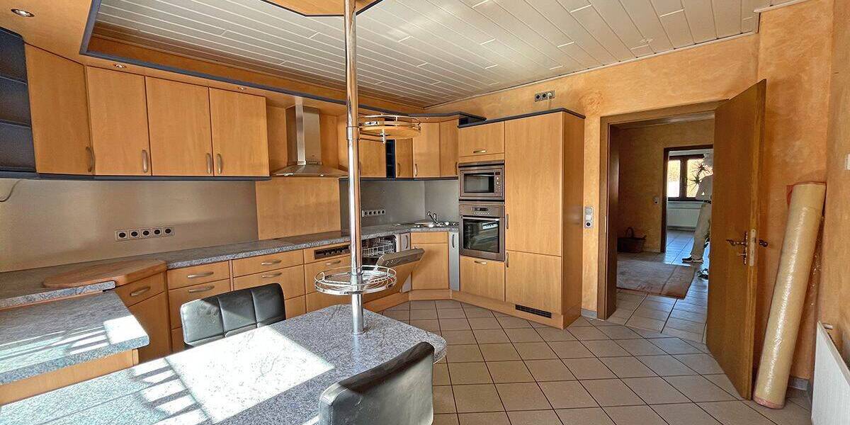 Mehrfamilienhaus, Wohnhaus Enger Besenkamp - 7 Zimmer, 250 m&sup2;, 650.000&euro; | Angebot:25697453