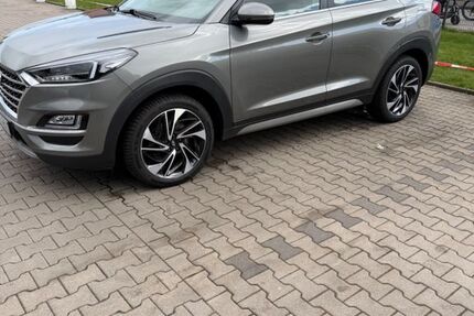 Hyundai TUCSON 64.590 km 19.500 &euro; Bünde 32257