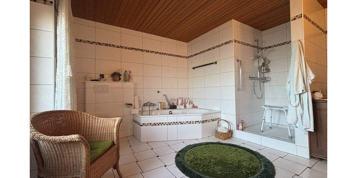 Einfamilienhaus Rinteln / Krankenhagen Krankenhagen - 4 Zimmer, 217 m&sup2;, 295.000&euro; | Angebot:25768254