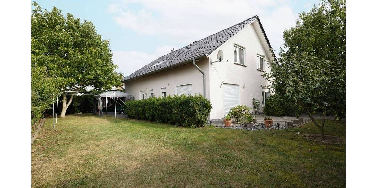 Einfamilienhaus Lübbecke - 7 Zimmer, 185 m&sup2;, 429.000&euro; | Angebot:26643996