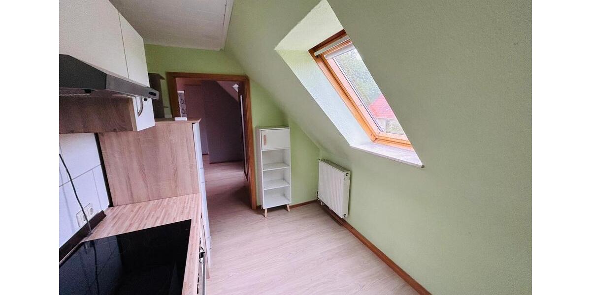 Dachgeschoßwohnung Warmsen - 2 Zimmer, 50 m&sup2;, 500&euro; | Angebot:26670625