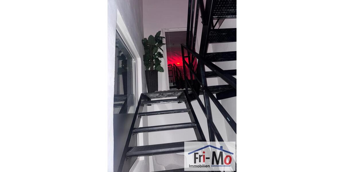 Maisonettenwohnung Bünde - 2.5 Zimmer, 102 m&sup2;, 915&euro; | Angebot:25416441