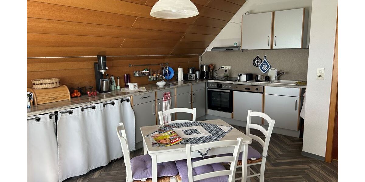 Interessantes Wohnhaus mit 2 Wohnungen, Nebengebäude und Grünland - Einfamilienhaus Stolzenau | Angebot:26858258