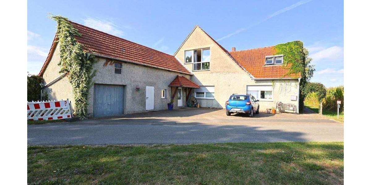 Einfamilienhaus Lübbecke Stockhausen - 8 Zimmer, 250 m&sup2;, 265.000&euro; | Angebot:25693510