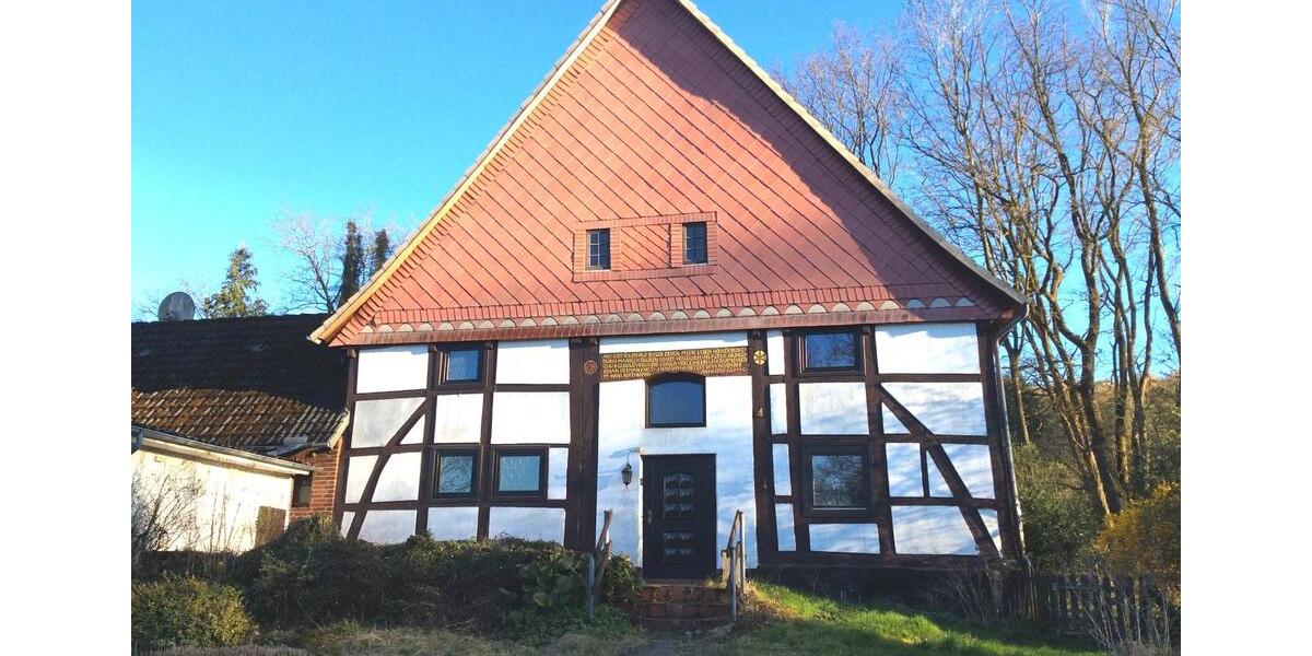 Einfamilienhaus Extertal - 10 Zimmer, 242 m&sup2;, 219.000&euro; | Angebot:26296392