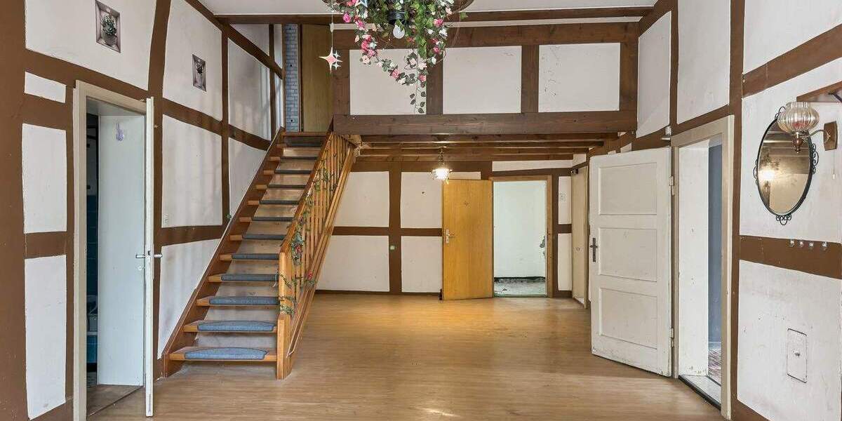 Bauernhaus, Landhaus Hessisch Oldendorf Hemeringen - 8 Zimmer, 144 m&sup2;, 150.000&euro; | Angebot:25686264