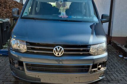VW T5 Multivan 263.000 km 11.900 &euro; Kalletal 32689