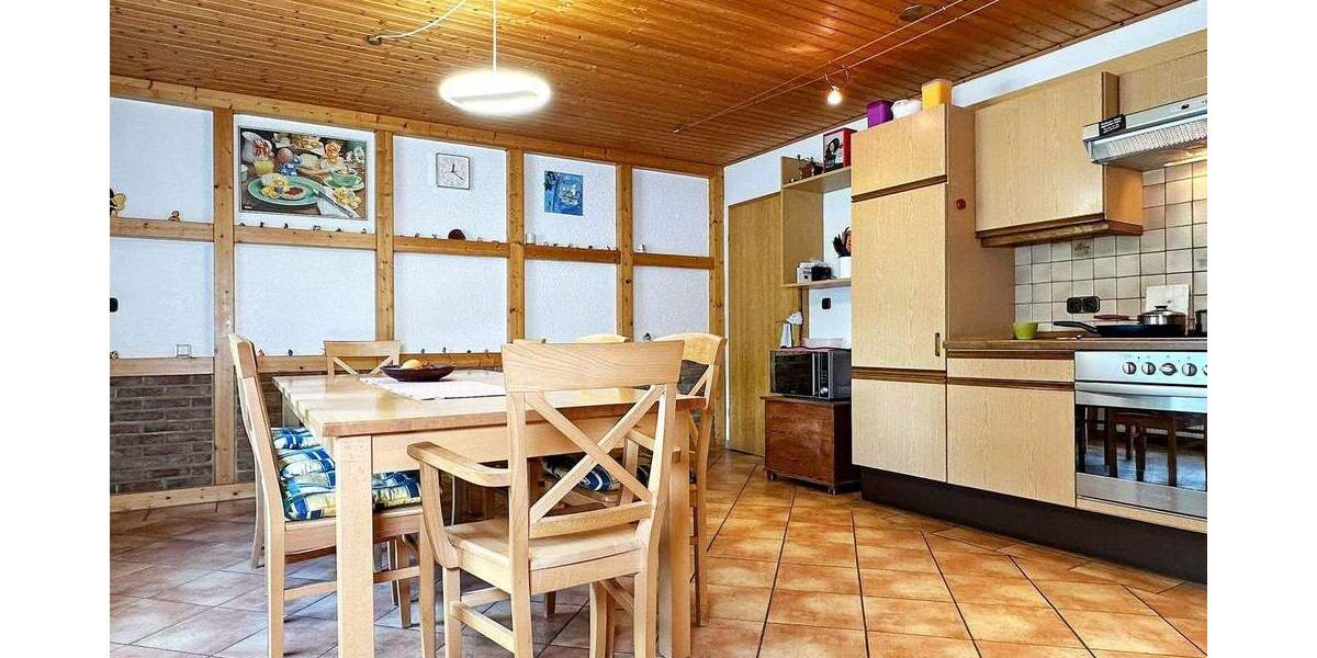 Einfamilienhaus Petershagen Friedewalde - 5 Zimmer, 213 m&sup2;, 300.000&euro; | Angebot:25686354