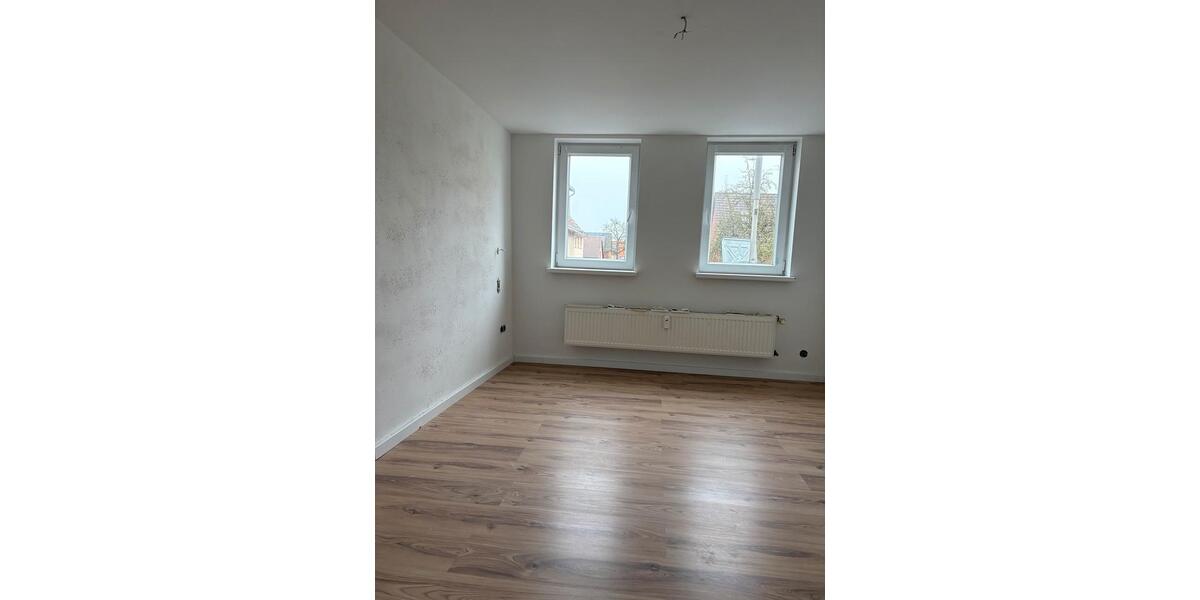 Etagenwohnung Rodenberg - 4 Zimmer, 106 m&sup2;, 1.150&euro; | Angebot:25935216