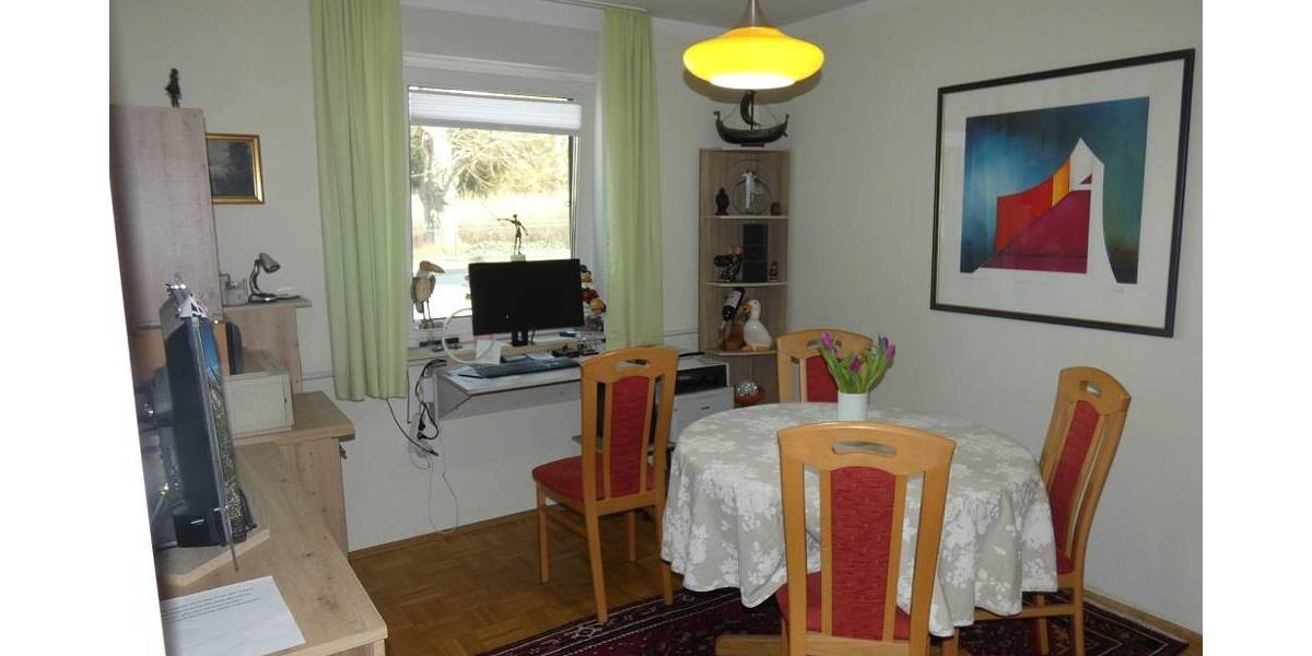 Etagenwohnung Bückeburg - 3 Zimmer, 84 m&sup2;, 298.000&euro; | Angebot:25995802