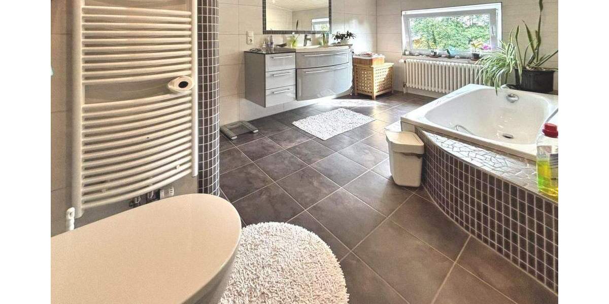 Mehrfamilienhaus, Wohnhaus Auetal Rolfshagen - 5 Zimmer, 223 m&sup2;, 248.000&euro; | Angebot:26028118