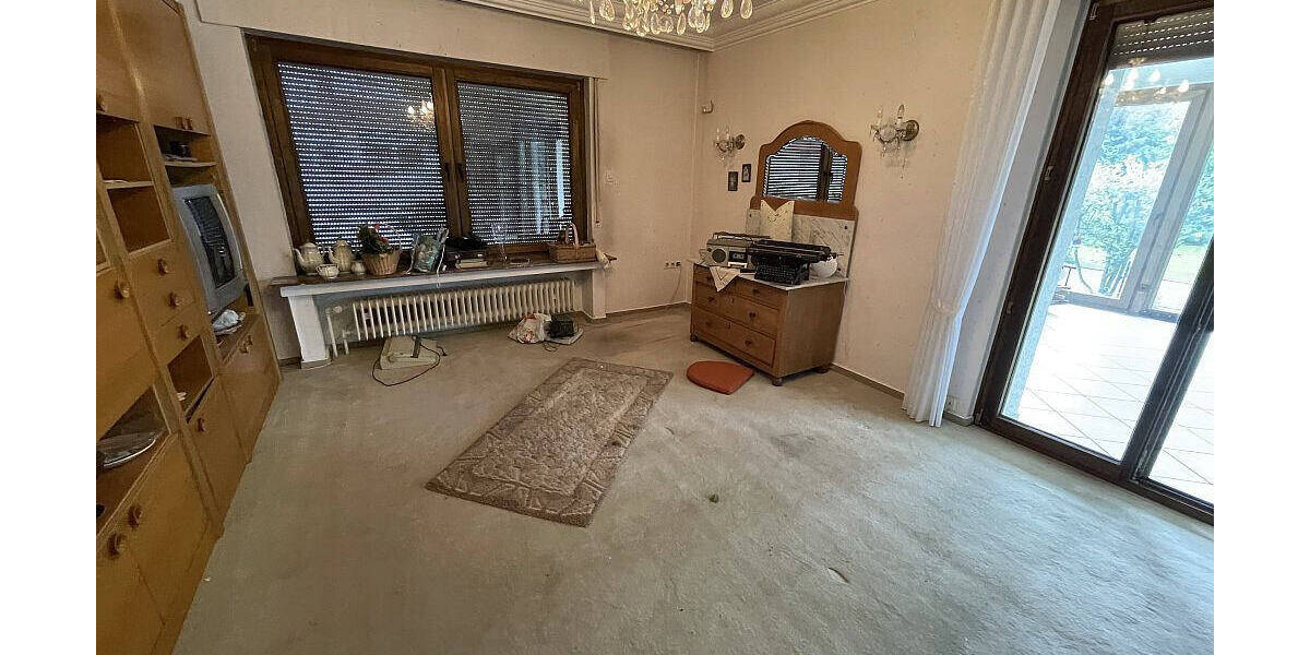 Etagenwohnung Minden Haddenhausen - 6 Zimmer, 202 m&sup2;, 197.500&euro; | Angebot:25662359