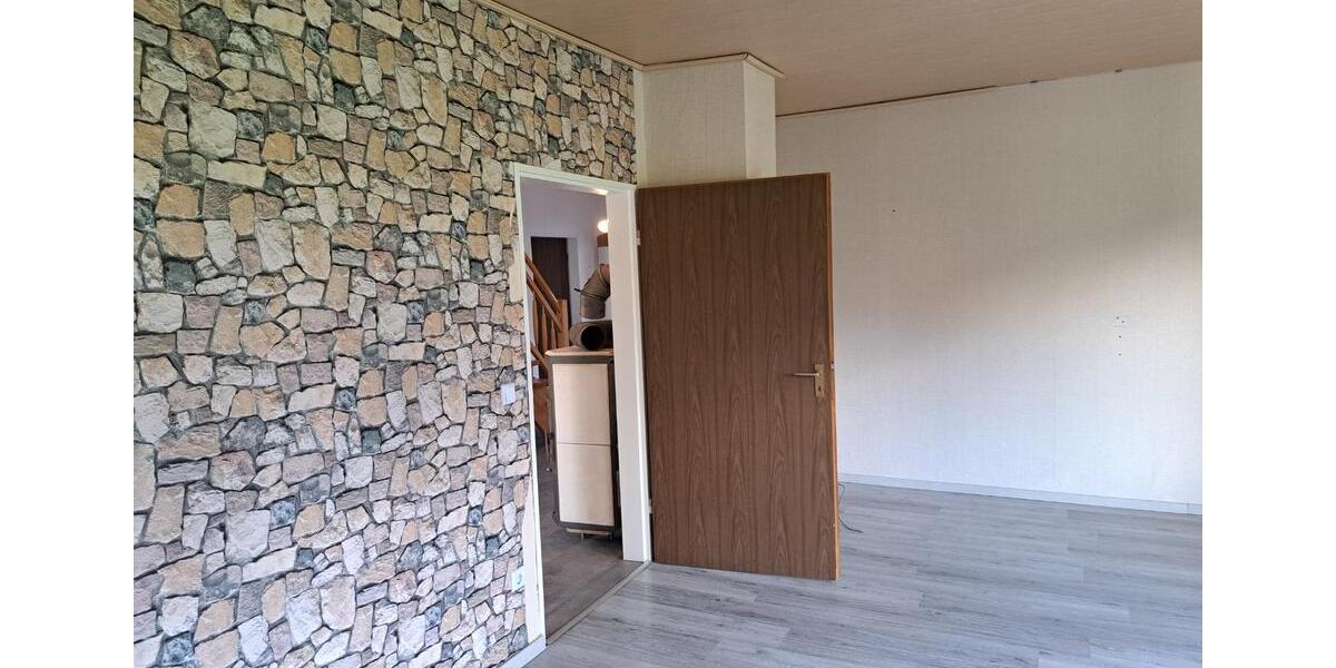 Einfamilienhaus Rahden - 9 Zimmer, 200 m&sup2;, 1.280&euro; | Angebot:25601058