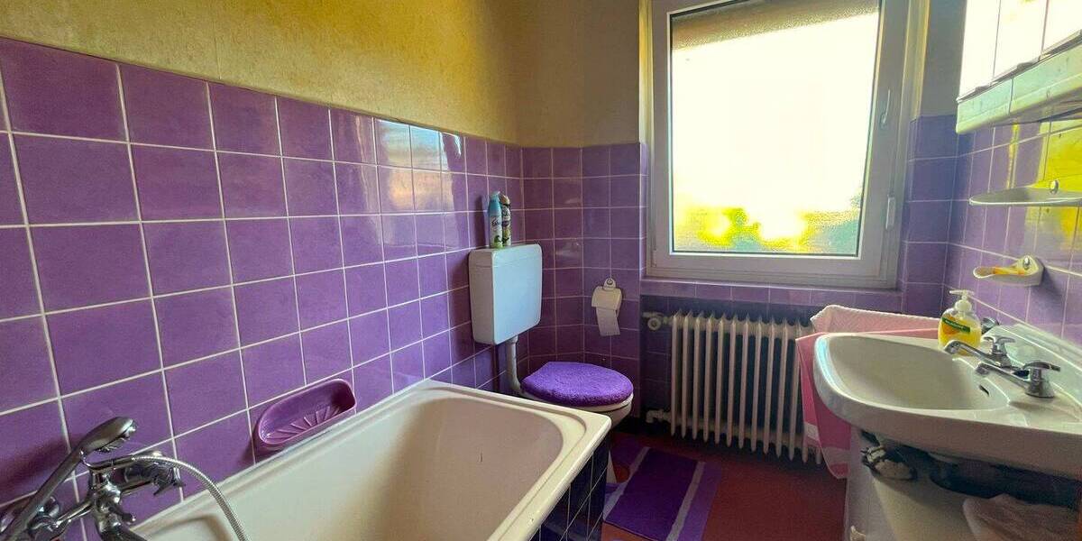 Mehrfamilienhaus, Wohnhaus Rehburg-Loccum Bad Rehburg - 6 Zimmer, 130 m&sup2;, 179.000&euro; | Angebot:26820357