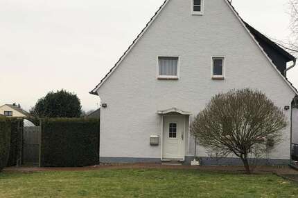 Haus Hüllhorst - 5 Zimmer, 180 m&sup2;, 280.000&euro; | Angebot:26796473