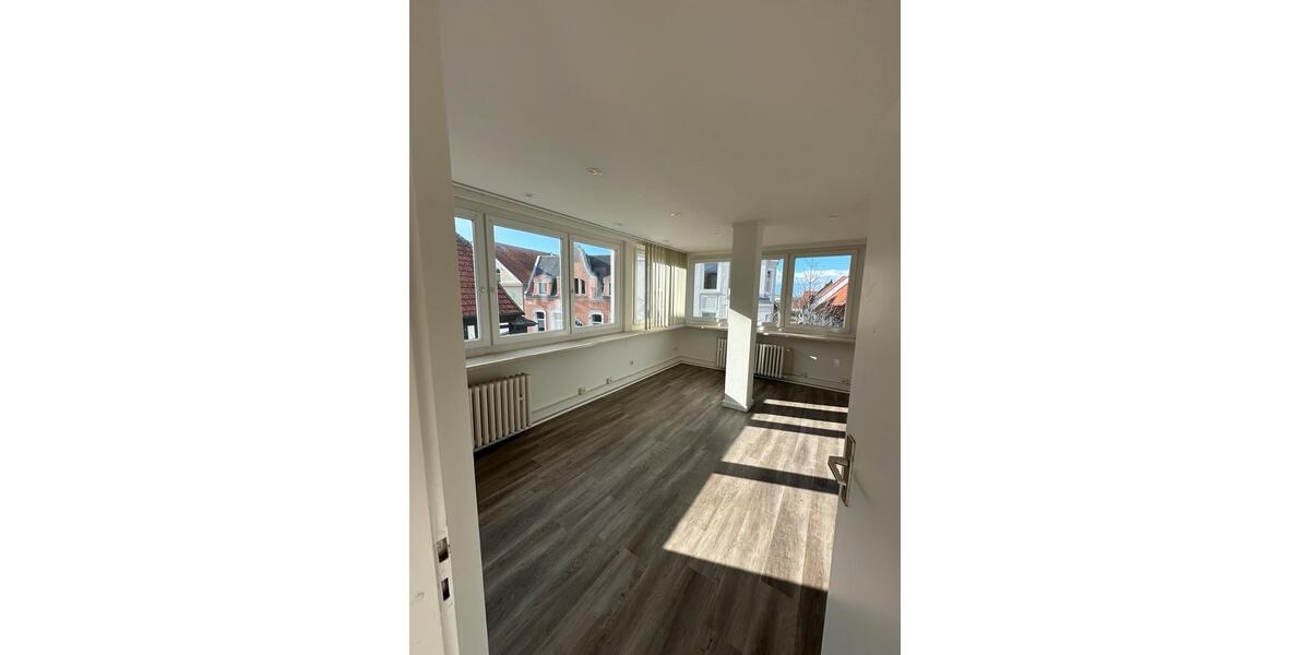 Etagenwohnung Lübbecke - 3 Zimmer, 115 m&sup2;, 620&euro; | Angebot:25978292