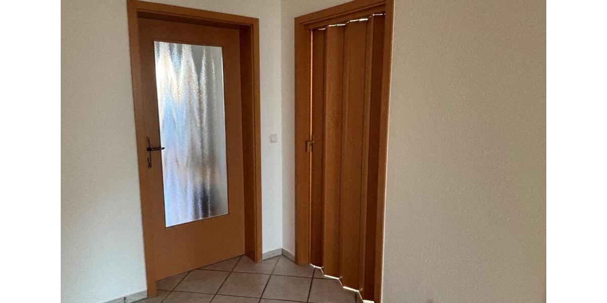 Etagenwohnung Minden Kuhlenkamp - 2 Zimmer, 67 m&sup2;, 670&euro; | Angebot:26614606