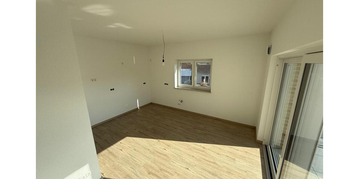 Etagenwohnung Preußisch Oldendorf - 4 Zimmer, 131 m&sup2;, 1.313&euro; | Angebot:26549824