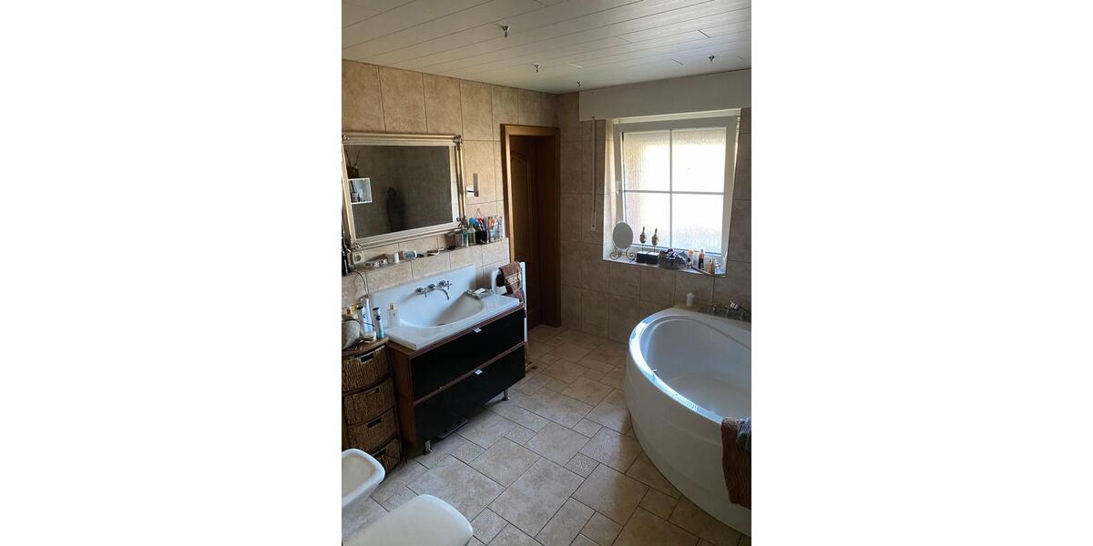 Einfamilienhaus Hiddenhausen - 7.5 Zimmer, 300 m&sup2;, 599.000&euro; | Angebot:24840814