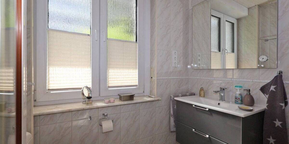 Einfamilienhaus Lübbecke - 4 Zimmer, 140 m&sup2;, 385.000&euro; | Angebot:26797942