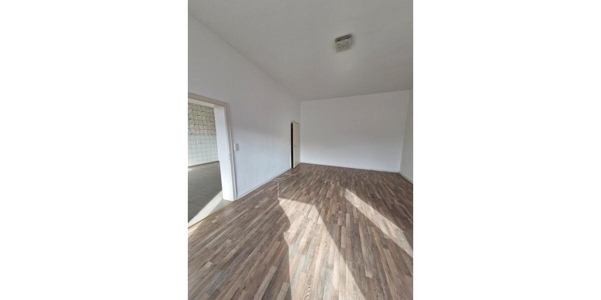Etagenwohnung Lübbecke - 3 Zimmer, 95 m&sup2;, 525&euro; | Angebot:24661012