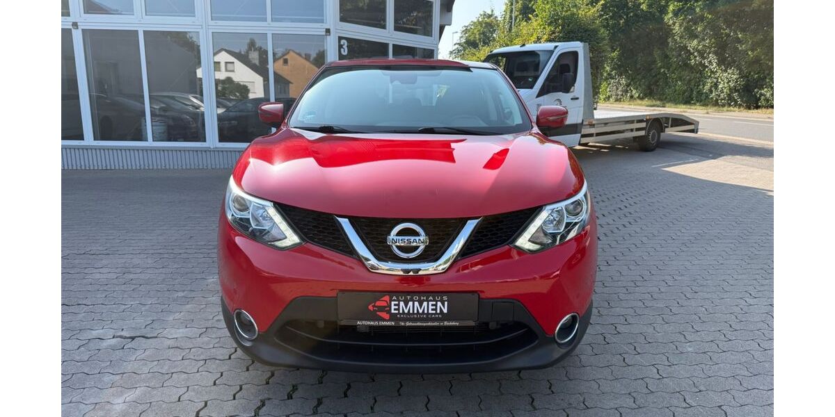 Nissan Qashqai 32.900 km 10.990 &euro; Bückeburg 31675