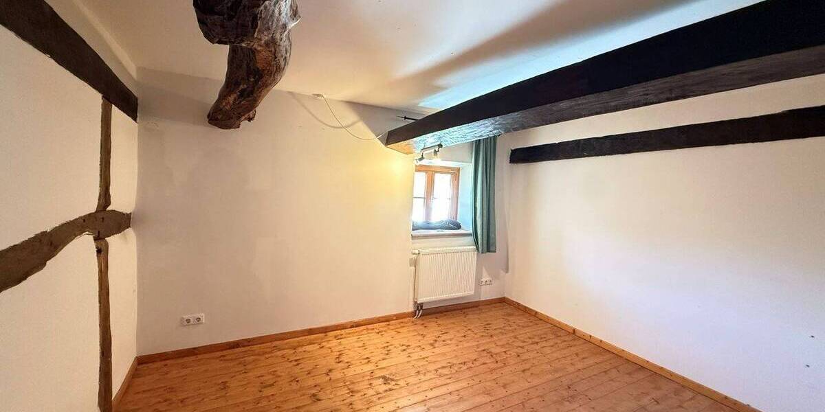 Einfamilienhaus Extertal Schönhagen - 5 Zimmer, 150 m&sup2;, 195.000&euro; | Angebot:25684956